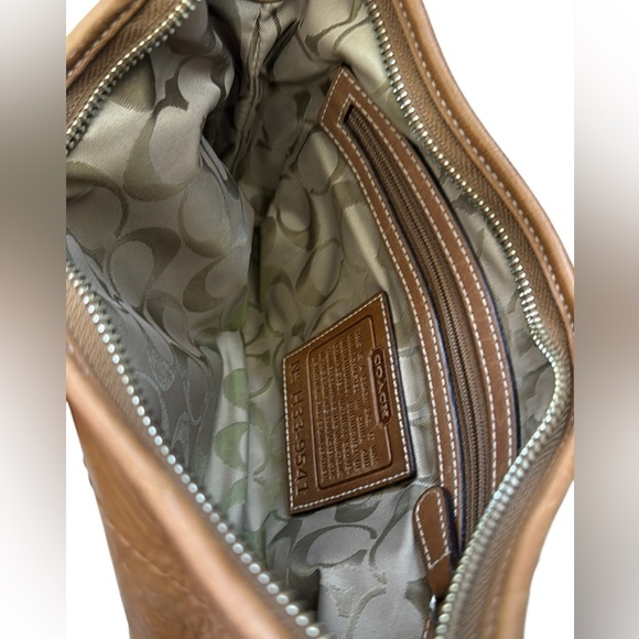 Coach brown signature hobo purse - Picture 2 of 10